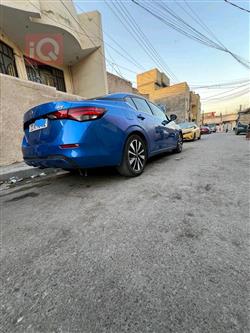 نیسان سێنترا